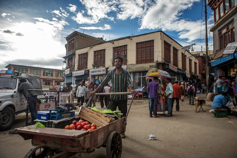 localization-and-economics-happiness-03